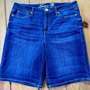 NEW NWOT SEVEN 7 JEAN SHORTS SIZE 16
